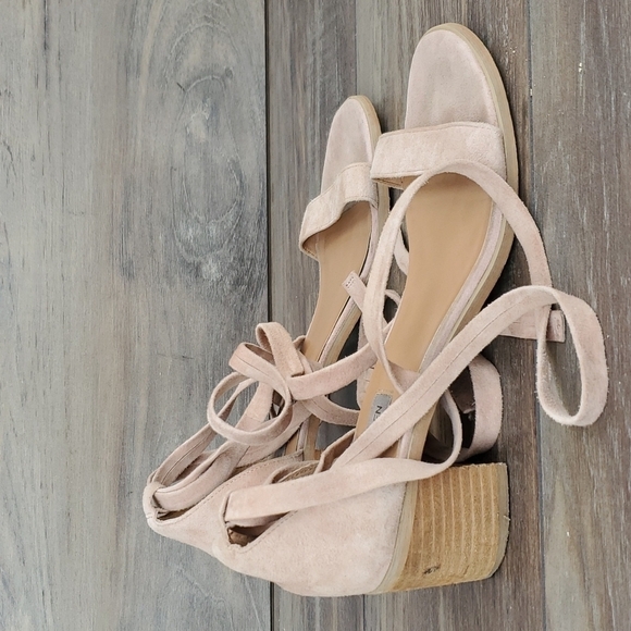 Steve Madden Blush Lace Up Sandals - Picture 4 of 13